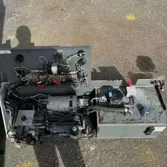 Scissor lift 2013  Skyjack sj4632 (9)