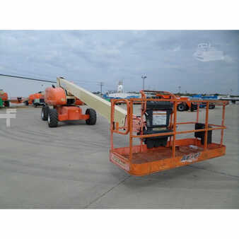 Telescopic boom lift 2008  JLG 800s (1)