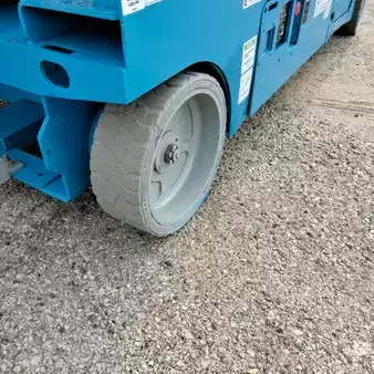 Plataforma de Tijera 2017  Genie gs-3246 (9)