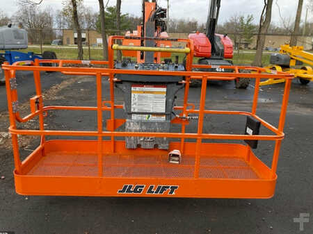 Articulating boom lift  JLG 860SJ (21)