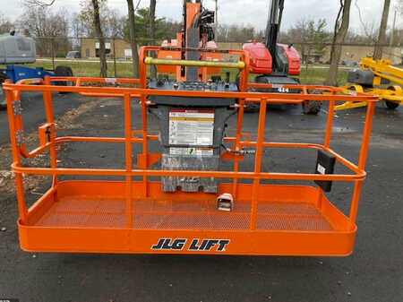 Articulating boom lift  JLG 860SJ (21)