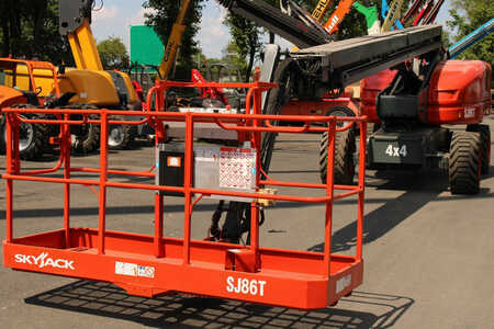 Plataforma Articulada 2020 Skyjack SJ86T (7)