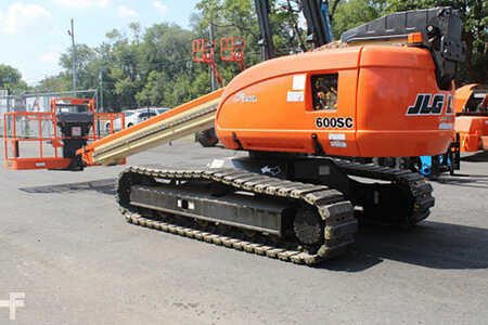 Plataforma Telescópica  JLG 600SC (25)