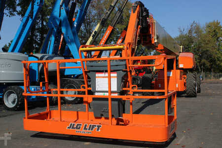 Plataforma Articulada  JLG 1350SJP (18)