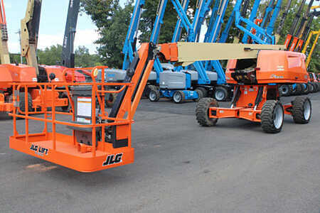 Telescopic boom lift 2022 JLG 670SJ (1)