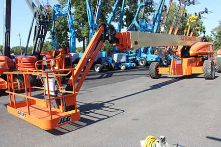 Plataforma Articulada  JLG 1350SJP (19)