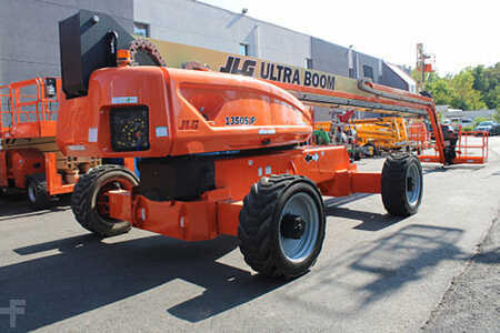 Plataforma Articulada  JLG 1350SJP (23)