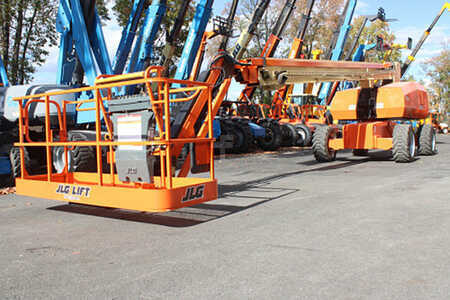 Plataforma Articulada  JLG 860SJ (1)