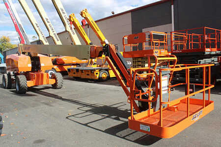 Plataforma Articulada  JLG 860SJ (4)