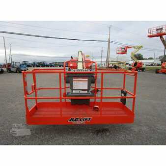 Telescopic boom lift 2011  JLG 800s (4)
