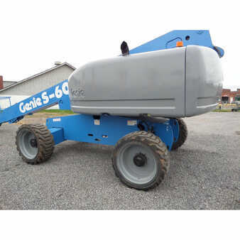 Telescopic boom lift 2007  Genie  (6)