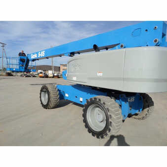 Telescopic boom lift 2013  Genie  (3)