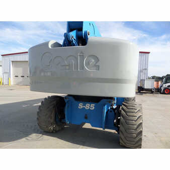 Telescopic boom lift 2013  Genie  (9)