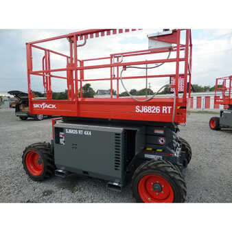 Scissor lift 2018  Skyjack sj6826rt (4)