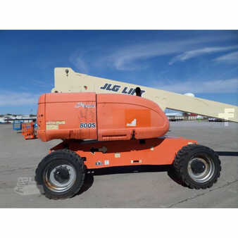 Telescopic boom lift 2009  JLG 800s (2)