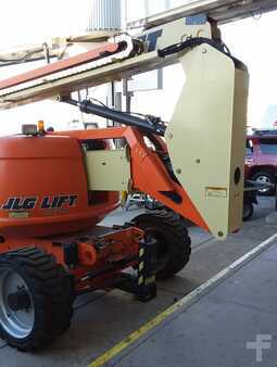 Articulating boom lift 2013 JLG 600AJ (14)