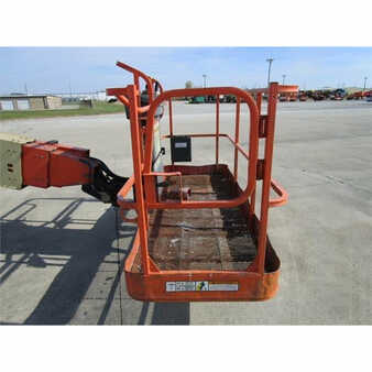 Telescopic boom lift 2007  JLG 800s (3)