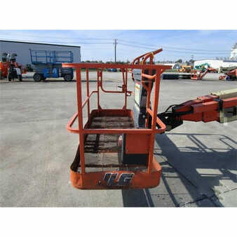 Telescopic boom lift 2007  JLG 800s (5)