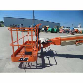 Telescopic boom lift 2010  JLG 800s (13)