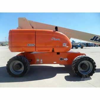 Telescopic boom lift 2010  JLG 800s (2)