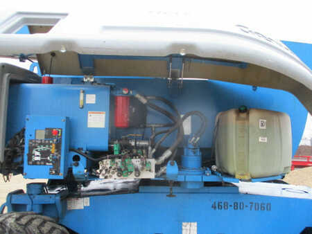 Telescopic boom lift 2007  Genie z80/60 (9)