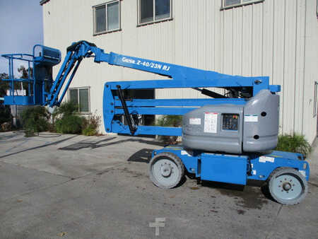 Telescopic boom lift 2008  Genie z40/23nrj (1)