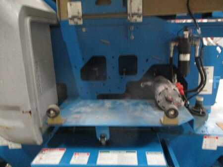 Telescopic boom lift 2010  Genie z40/23nrj (6)