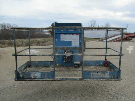 Telescopic boom lift 2006  Genie s80 (6)