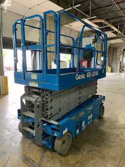 Scissor lift 2009  Genie gs-3246 (3)