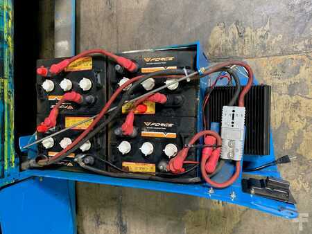 Scissor lift 2009  Genie gs-3246 (8)