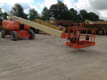 Telescopic boom lift 2015  JLG 800s (4)