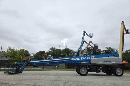 Telescopic boom lift 2018 Genie SX-125XC (15)