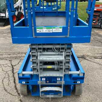 Articulating boom lift 2014 Genie GS3246 (18)