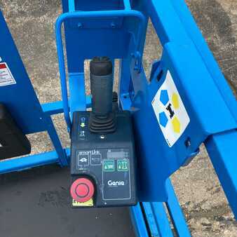 Articulating boom lift 2014 Genie GS3246 (20)