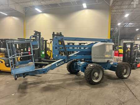 Articulating boom lift 2012 Genie Z45/25 4x4 (1)