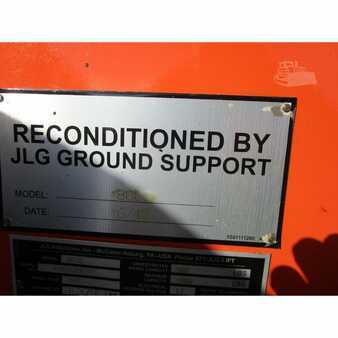 Telescopic boom lift 2006  JLG 800s (10)