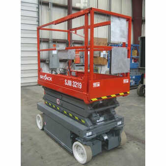Plataforma Tijera 2007  Skyjack sj3219 (2)