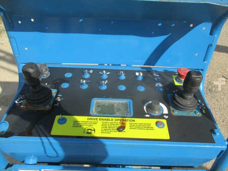 Telescopic boom lift 2008  Genie z40/23nrj (8)