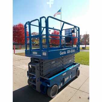 Scissor lift 2012  Genie gs-3246 (5)