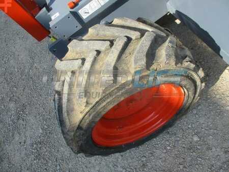 Scissor lift 2012  Skyjack sj6832rt (12)