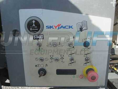 Telescopic boom lift 2008  Skyjack sj40t (10)