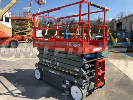 Scissor lift 2018  Skyjack sjiii4632 (2)