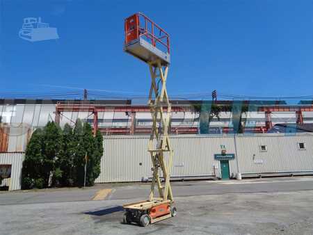 Scissor lift 2006  JLG 1930es (17)