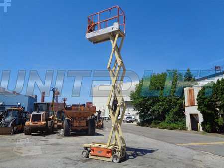 Scissor lift 2006  JLG 1930es (21)
