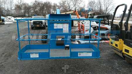 Telescopic boom lift 2008  Genie s60 (3)