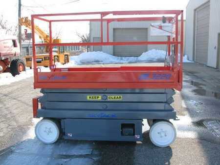 Plataforma Tijera 2008  Skyjack sjiii3220 (3)