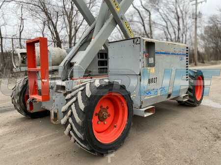 Scissor lift 2008  Skyjack sj6832rt (10)
