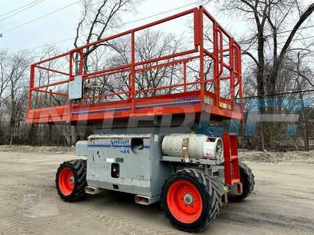 Scissor lift 2008  Skyjack sj6832rt (12)
