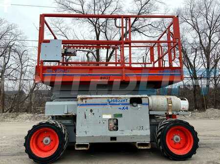Scissor lift 2008  Skyjack sj6832rt (3)