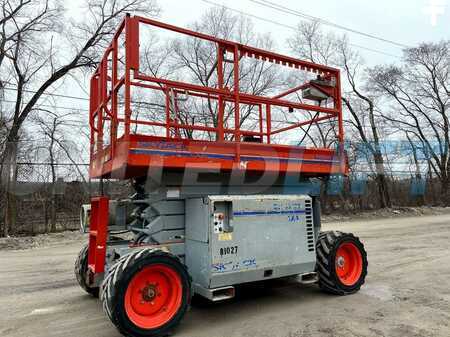 Scissor lift 2008  Skyjack sj6832rt (9)